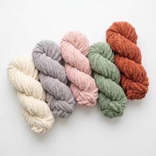 Chunky Chenille Blanket Yarn 5-Pack | Super Bulky 300g/Skein | Wholesale OEM