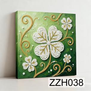 Four Leaf Clover on Green – Framed Pearl Diamond Painting, 20×20 cm and 30×30 cm
